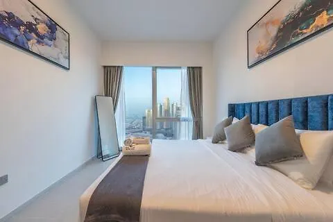 Stunning Burj Khalifa Views - 3507