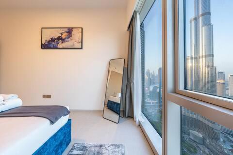 Stunning Burj Khalifa Views - 3507 Dubai
