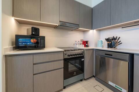 Apartment Stunning Burj Khalifa Views - 3507 Dubai